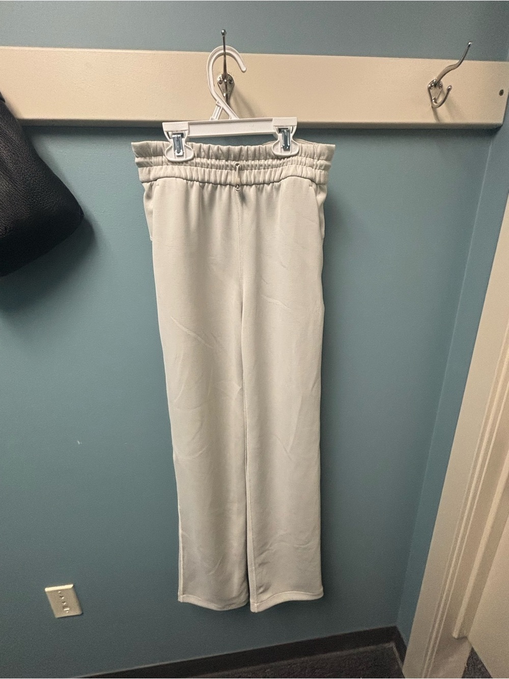 lululemon athletica Kids Cream Elastic-Waist Joggers